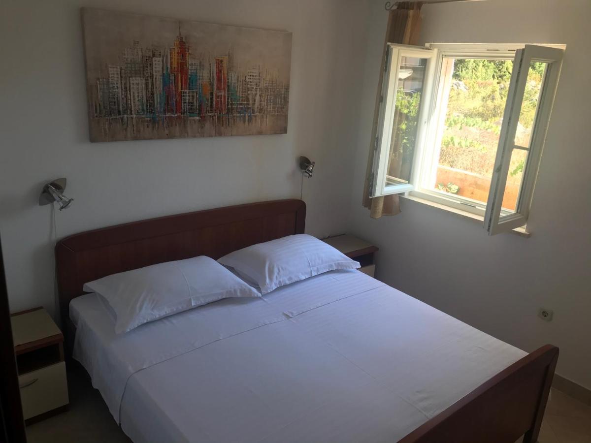 Hvar Apartments Felix Hvar Town Exterior photo