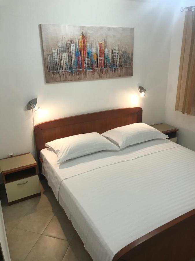 Hvar Apartments Felix Hvar Town Exterior photo